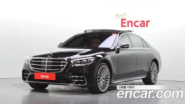 Mercedes-Benz S-Class 2023 — Фото 1/20