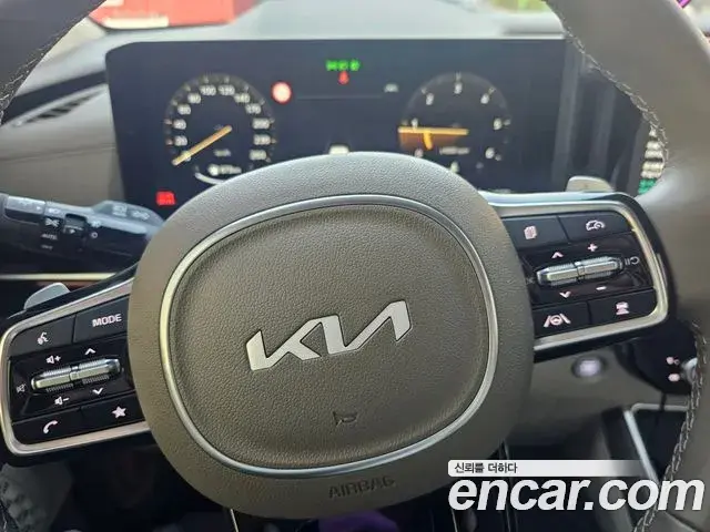 Kia Carnival 2024 — Фото 12/20
