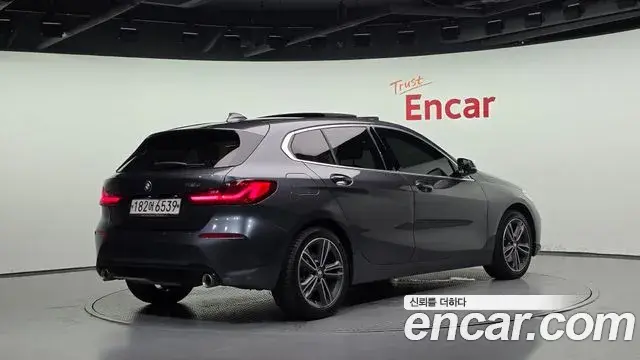 BMW 1 Series 2020 — Şəkil 2/20