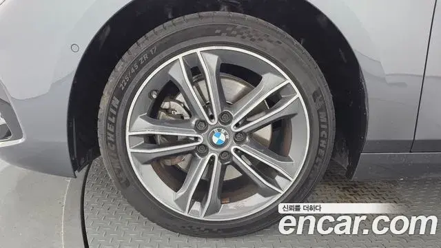 BMW 1 Series 2020 — Şəkil 5/20