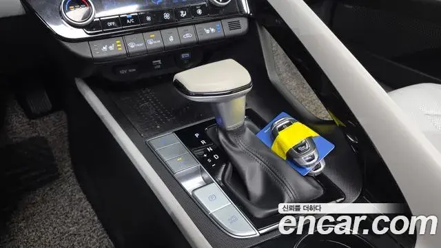 Hyundai Avante 2022 — Фото 8/20