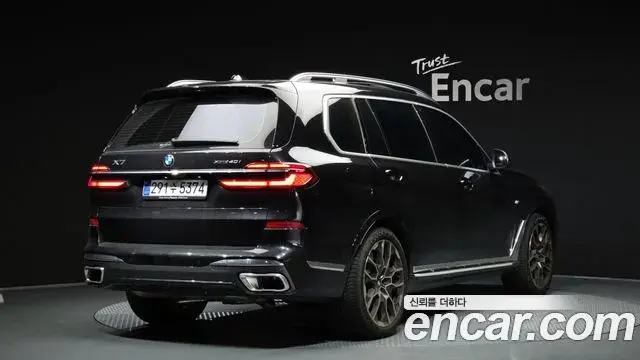 BMW X7 2026 — Фото 2/20