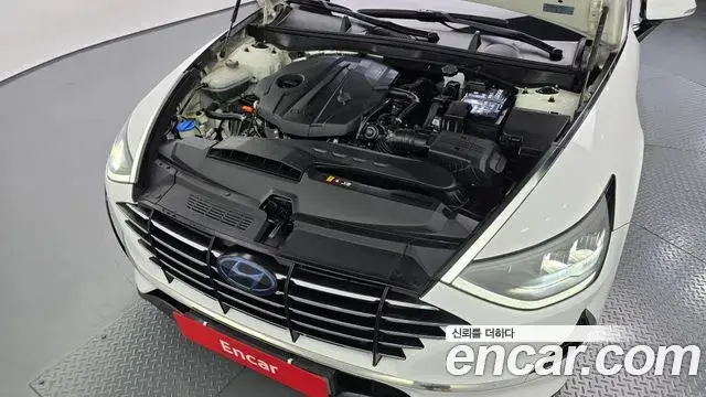 Hyundai Sonata 2019 — Фото 6/20