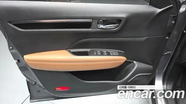 Renault Samsung QM6 2023 — ფოტო 1/30