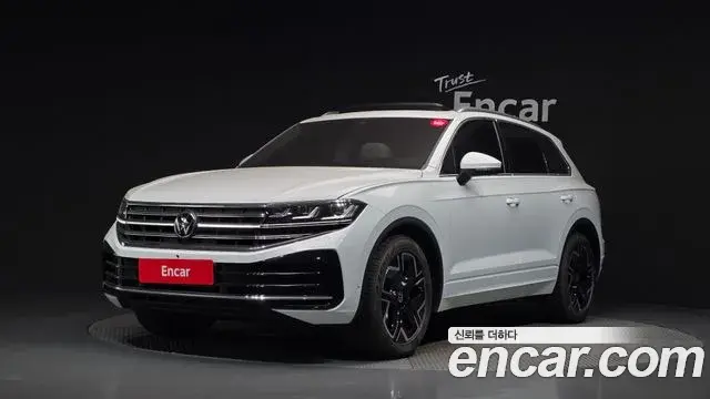 Volkswagen Touareg 2025 — Фото 1/20