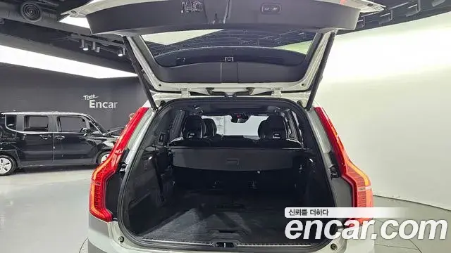 Volvo XC90 2020 — Фото 20/20