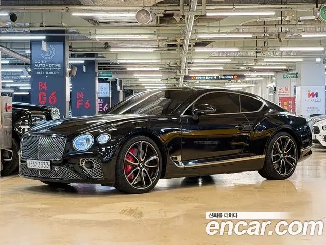 Bentley Continental GT 2019 — Photo 12/20