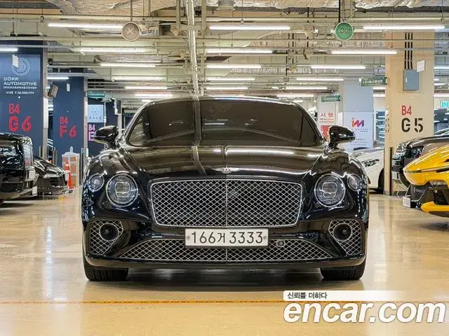 Bentley Continental GT 2019 — Photo 2/20