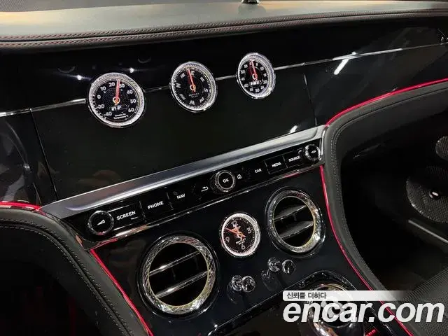 Bentley Continental GT 2019 — Photo 20/20