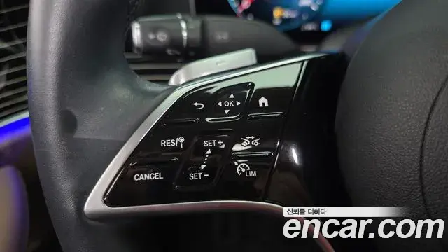 Mercedes-Benz E-Class 2021 — Фото 17/20