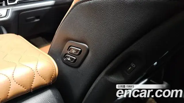 Kia Sportage 2022 — ფოტო 19/37