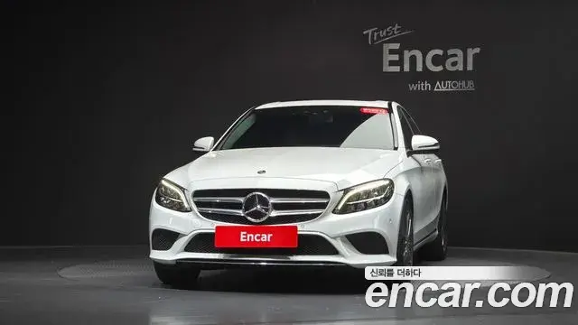 Mercedes-Benz C-Class 2020 — Фото 3/20