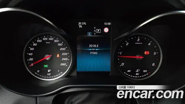 Mercedes-Benz C-Class 2020 — Фото 8/20