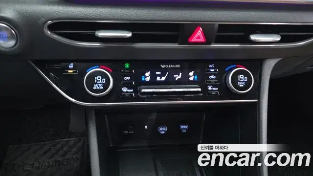 Hyundai Sonata 2019 — Фото 19/20