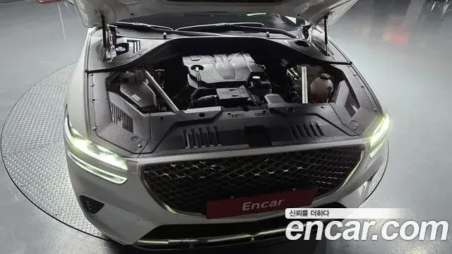 Genesis GV70 2021 — Şəkil 14/20
