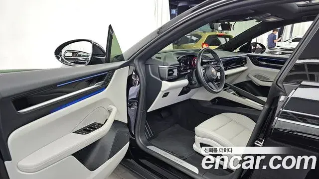 Porsche Macan EV 2025 — ფოტო 9/21