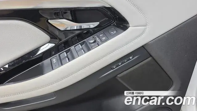 Land Rover Range Rover Evoque 2021 — Фото 12/20
