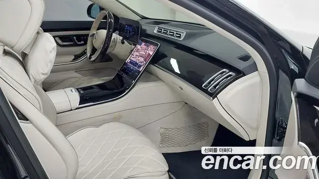 Mercedes-Benz S-Class 2021 — Photo 8/18