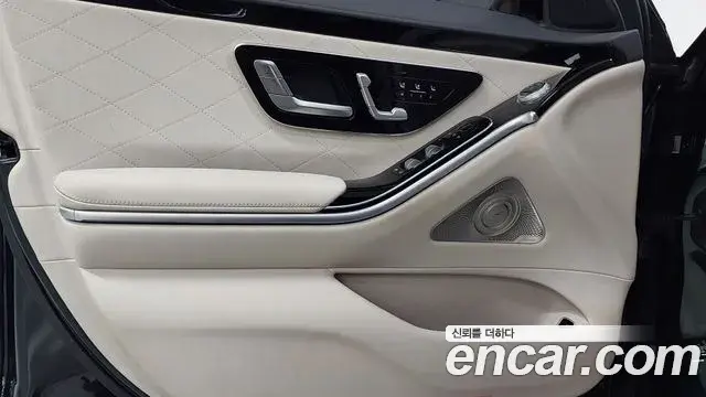Mercedes-Benz S-Class 2021 — Photo 15/18