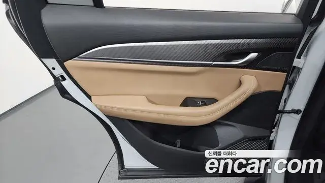Renault Samsung Grand Koleos 2026 — Şəkil 34/35