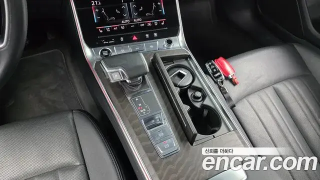 Audi A6 2021 — Фото 9/20