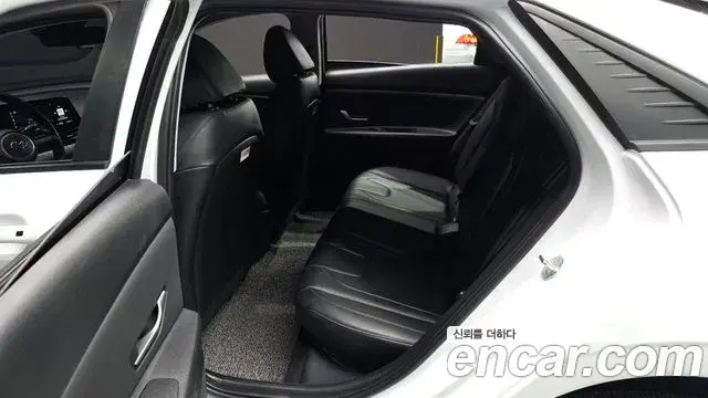 Hyundai Avante 2021 — Фото 12/20