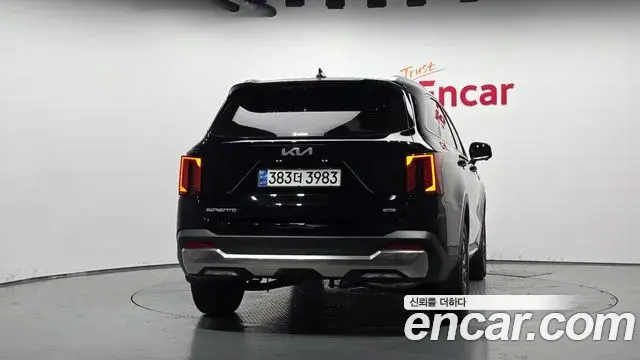 Kia Sorento 2024 — Фото 3/20