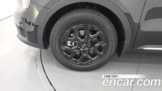 Kia Sorento 2024 — Фото 4/20