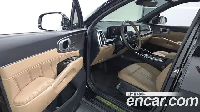 Kia Sorento 2024 — Фото 8/20