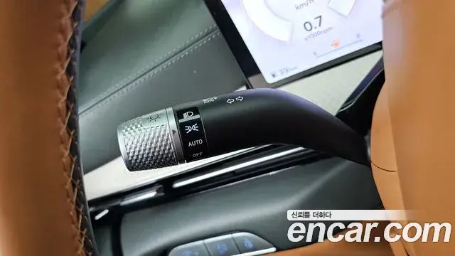 Genesis GV80 2025 — Photo 21/38