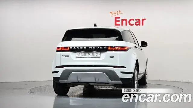 Land Rover Range Rover Evoque 2019 — Photo 11/20