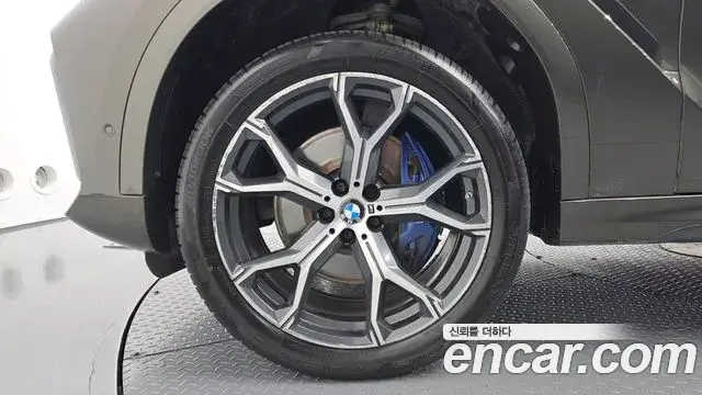 BMW X6 2022 — Фото 5/20