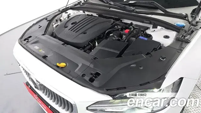 Volvo S90 2021 — ფოტო 4/35