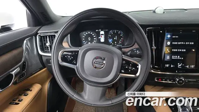 Volvo S90 2021 — ფოტო 9/35