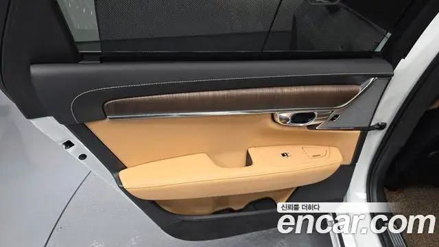 Volvo S90 2021 — ფოტო 5/35