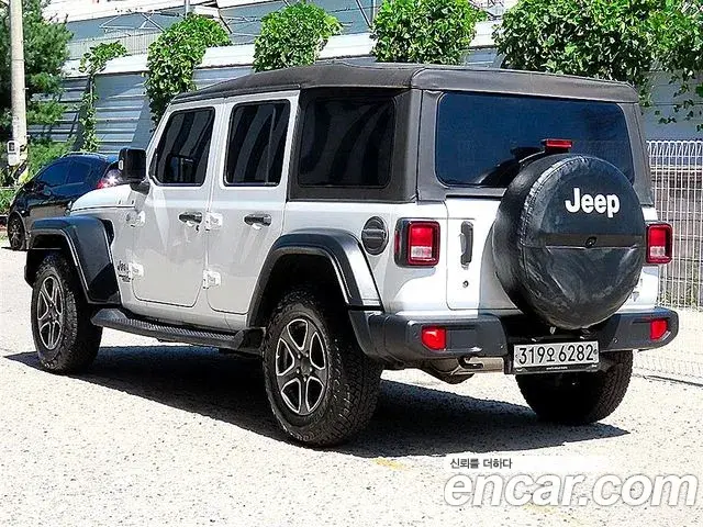 Jeep Wrangler 2019 — Фото 3/16