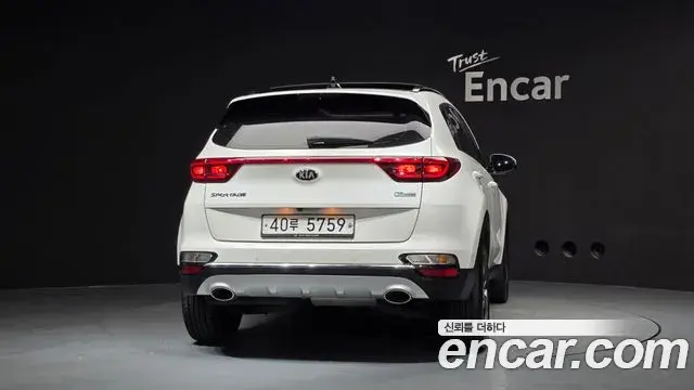 Kia Sportage The Bold 2018 — Фото 3/20