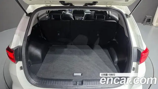 Kia Sportage The Bold 2018 — Фото 17/20