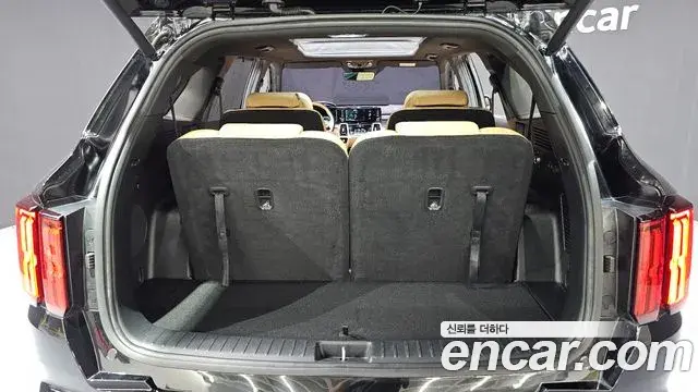 Kia Sorento 2021 — Фото 20/20