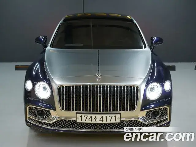 Bentley Flying Spur 2022 — Şəkil 8/20