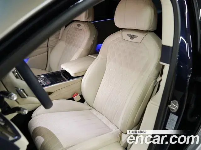 Bentley Flying Spur 2022 — Şəkil 20/20