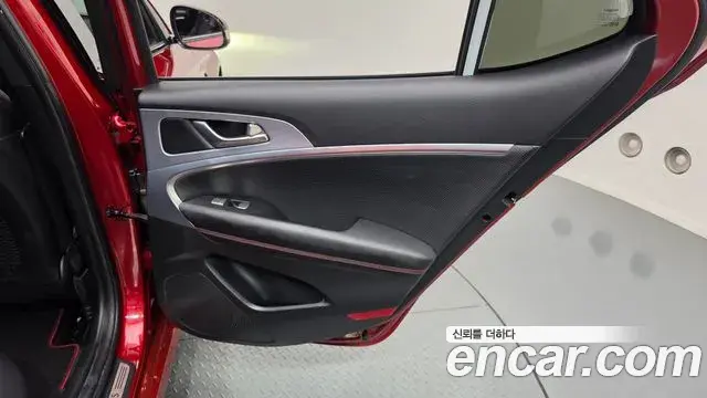 Genesis G70 2019 — Şəkil 22/33