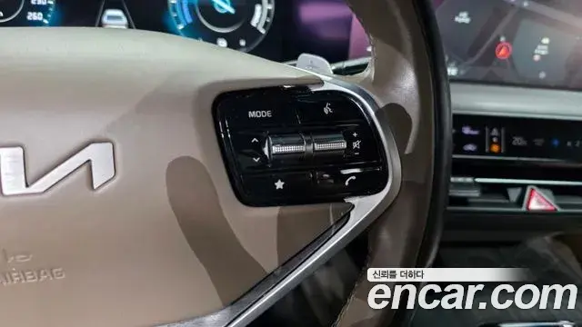 Kia K8 2021 — Photo 6/37