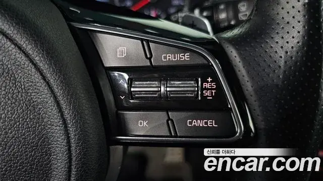Kia Sportage The Bold 2018 — Фото 17/20