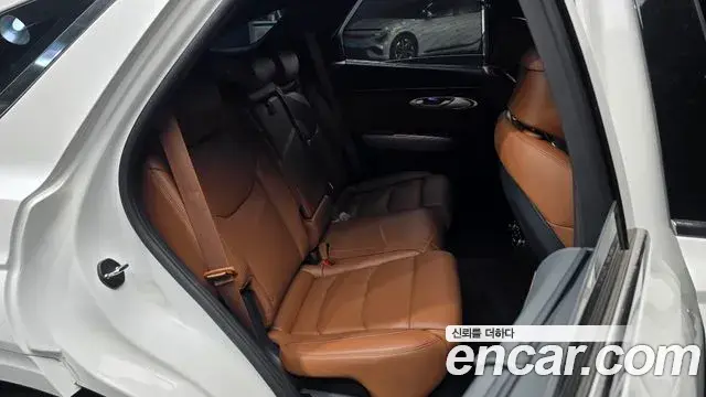 Genesis GV70 2022 — Şəkil 20/31