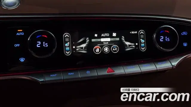 Genesis GV70 2022 — Şəkil 8/31