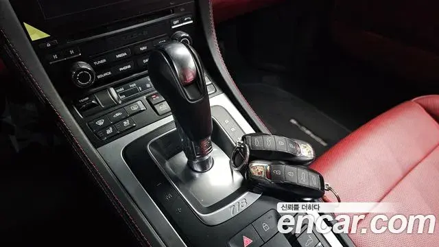 Porsche 718 Cayman 2020 — Photo 32/32