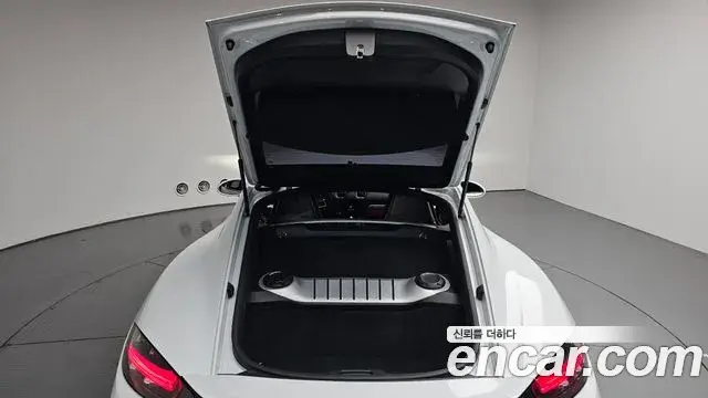 Porsche 718 Cayman 2020 — Photo 1/32