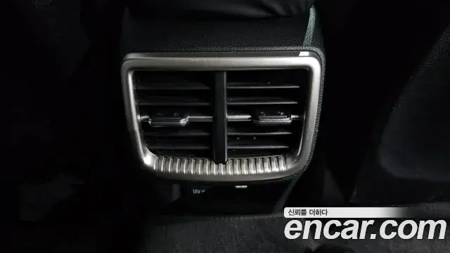 Kia K5 2021 — Photo 13/34