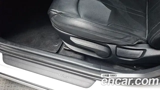 Kia K5 2021 — Photo 2/34